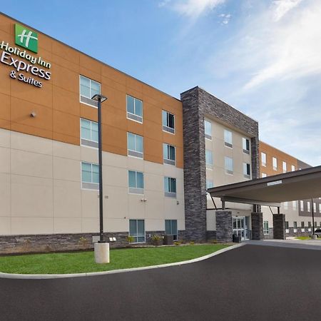 Holiday Inn Express & Suites Wooster By Ihg Exterior photo